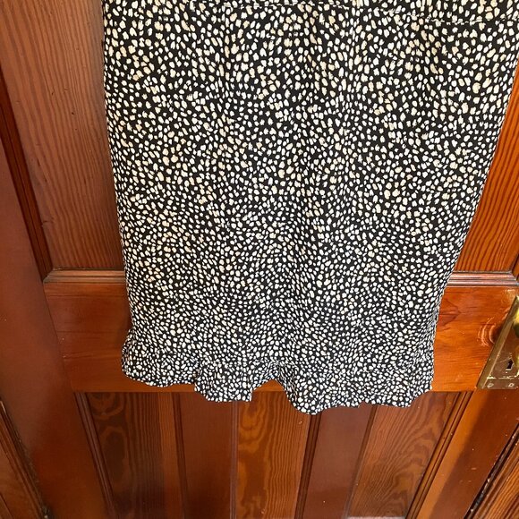 Abercrombie & Fitch Black and White Spotted Slip-On Dress - Picture 4 of 6